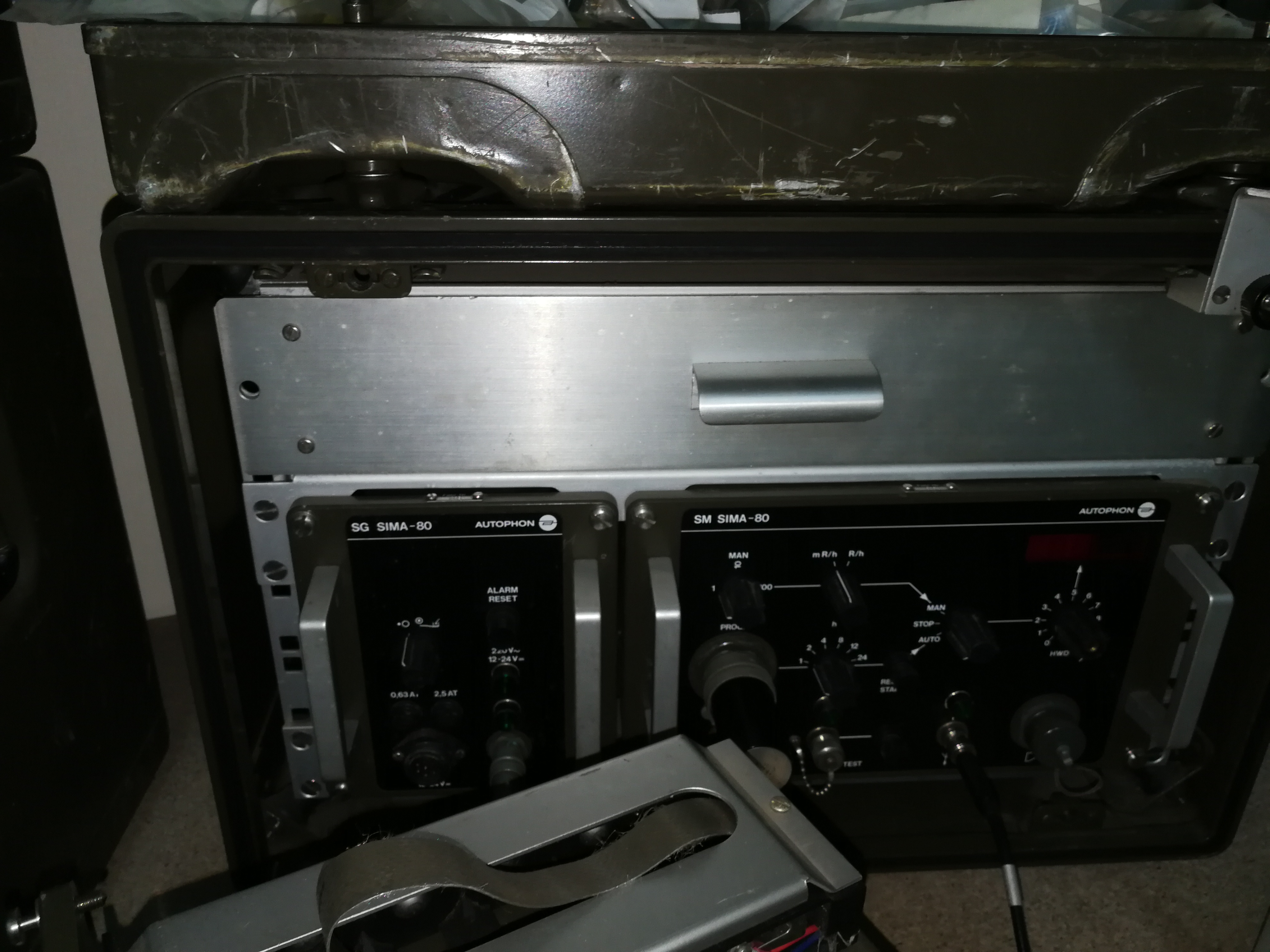 SG Sima-80 autophon nuclear blast simulator UK army 1980s